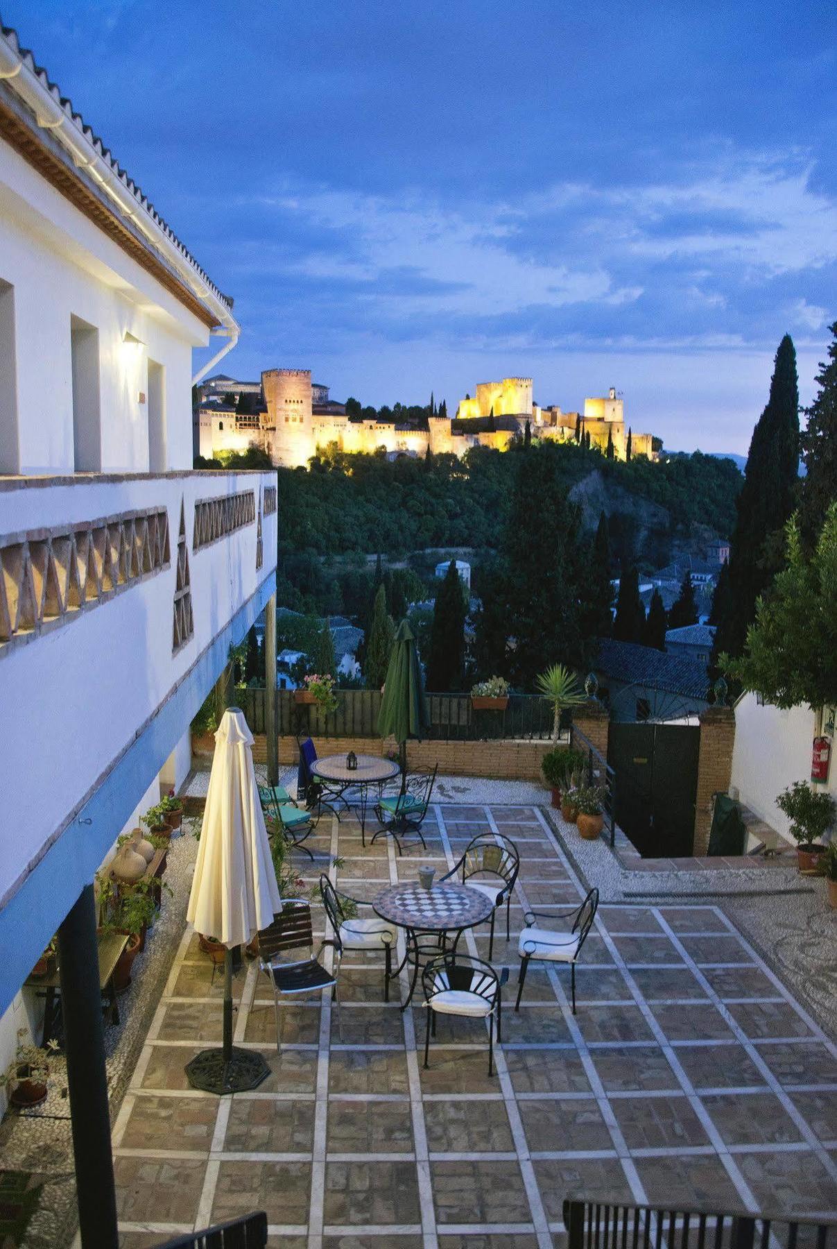 Apartamentos Montesclaros Гранада Екстер'єр фото
